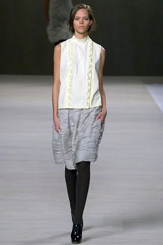 Look 32